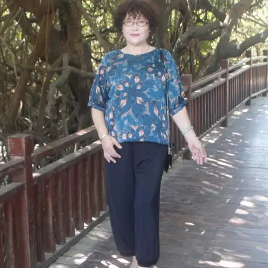 Plus Size 7XL Women's Clothing Summer Two Piece Sets Women Short Sleeve Long Tops And Pants Oversized Set tunique femme DJ564
Plus Size 7XL Women's Clothing Summer Two Piece Sets Women Short Sleeve Long Tops And Pants Oversized Set tunique femme DJ564