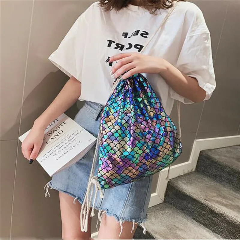 New Trendy Fish Scale Women Drawstrings Backpacks Travel Shoulder Bags Laser Large Capacity Leisure Backpack
New Trendy Fish Scale Women Drawstrings Backpacks Travel Shoulder Bags Laser Large Capacity Leisure Backpack