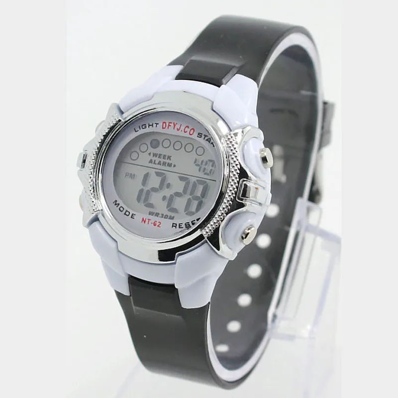 DIY Hot! 2017 Fashion Clock LED Light Wrist Watch Girl Boy Alarm Date Digital Multifunction Sport New Arrive Levert Dropship 706
DIY Hot! 2017 Fashion Clock LED Light Wrist Watch Girl Boy Alarm Date Digital Multifunction Sport New Arrive Levert Dropship 706