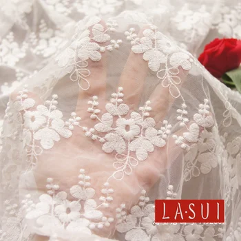 LASUI 2017 Exquisite white cotton lace soft thread mesh flowers embroidery lace fabric Skin-friendly for children skirts M0022 
LASUI 2017 Exquisite white cotton lace soft thread mesh flowers embroidery lace fabric Skin-friendly for children skirts M0022
