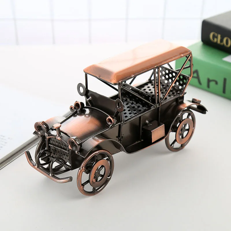 Old-fashioned Car Model European-style Home Decoration Ironware Featuring Antique Crafts 21 Cm Long and 14 Cm High
Old-fashioned Car Model European-style Home Decoration Ironware Featuring Antique Crafts 21 Cm Long and 14 Cm High