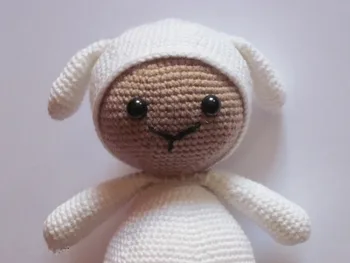 crochet armigurumi rattle toy baby sheep model number 8122
crochet armigurumi rattle toy baby sheep model number 8122