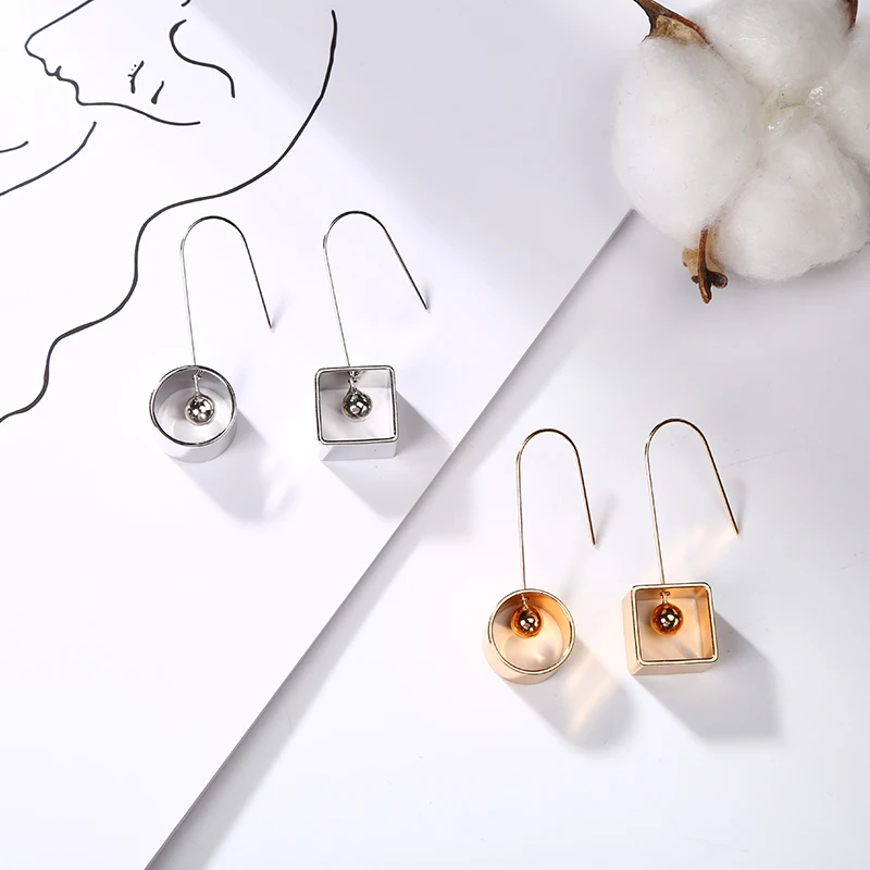Trendy Style Asymmetric Earrings Metal Hollow Round Circle Cube Drop Earrings for Women Girls Gold Silver Hook Ear Jewelry
Trendy Style Asymmetric Earrings Metal Hollow Round Circle Cube Drop Earrings for Women Girls Gold Silver Hook Ear Jewelry