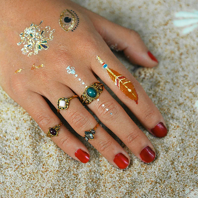 4pcs / set Retro Color BOHO Inlaid Color Stone Ring Generous Temperament Fashion Ring Set Of Girls Gifts Fashion Jewelry
4pcs / set Retro Color BOHO Inlaid Color Stone Ring Generous Temperament Fashion Ring Set Of Girls Gifts Fashion Jewelry