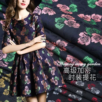 High-end precision fashion jacquard cotton fabric New tri-color rose jacquard fabric skirt short skirt suit suit fabric clothes
High-end precision fashion jacquard cotton fabric New tri-color rose jacquard fabric skirt short skirt suit suit fabric clothes