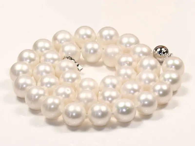 xiuli 003525 beautiful gift AAA 11-12mm white fresh warer cultured round pearl necklace
xiuli 003525 beautiful gift AAA 11-12mm white fresh warer cultured round pearl necklace