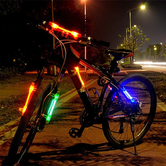West Biking Cycling LED Tail Light Flashing Lamp laser Light Installed In Anywhere Bicycle Bike Safety Warning Cycling Light
West Biking Cycling LED Tail Light Flashing Lamp laser Light Installed In Anywhere Bicycle Bike Safety Warning Cycling Light