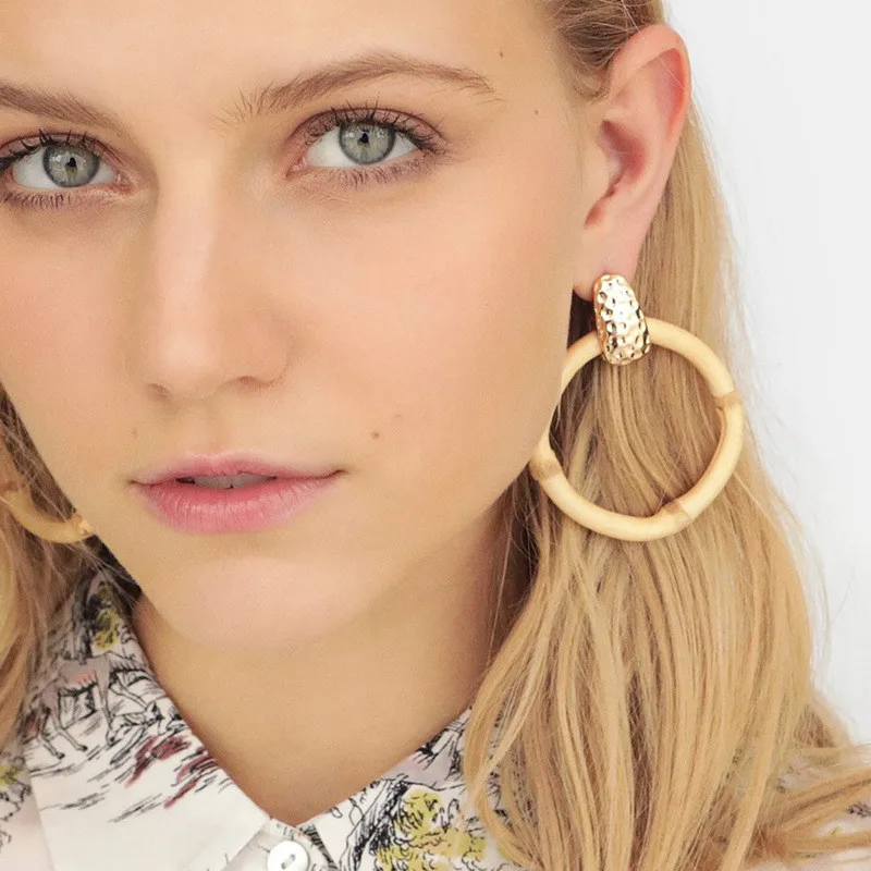 Gold Round Bamboo Dangle Earrings for Women 2019 New Coming ZA Style Personalized Bohemian Trendy Accessories ET1040
Gold Round Bamboo Dangle Earrings for Women 2019 New Coming ZA Style Personalized Bohemian Trendy Accessories ET1040
