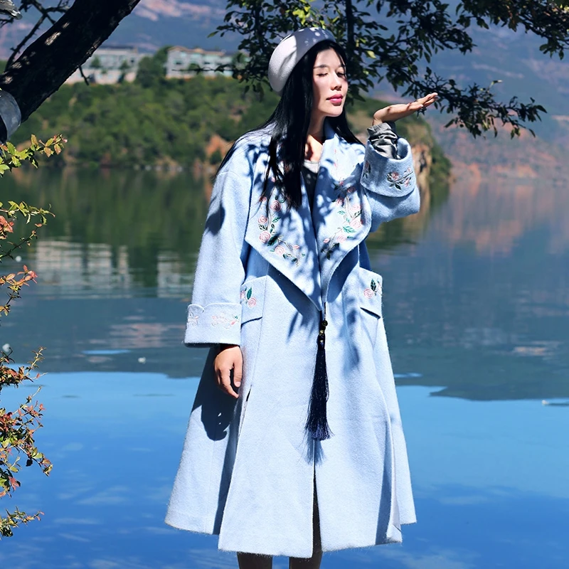 MX139 New Arrival Autumn and Winter 2016 women overcoat loose x long tassel embroidered wool coat light blue
MX139 New Arrival Autumn and Winter 2016 women overcoat loose x long tassel embroidered wool coat light blue