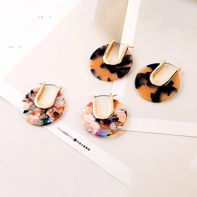 kissme Unique Two-tone Floral Designs Round Acrylic Sheets Stud Earrings For Women Party Gift 2019 Gold Color Earrings Accessory
kissme Unique Two-tone Floral Designs Round Acrylic Sheets Stud Earrings For Women Party Gift 2019 Gold Color Earrings Accessory