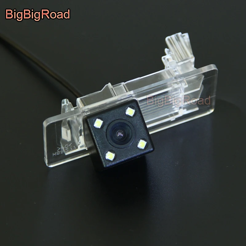 BigBigRoad For Volkswagen Golf Wagon / Golf Plus 2010~2013 / Car Parking Rear View Camera / HD CCD Back up Reverse Camera
BigBigRoad For Volkswagen Golf Wagon / Golf Plus 2010~2013 / Car Parking Rear View Camera / HD CCD Back up Reverse Camera