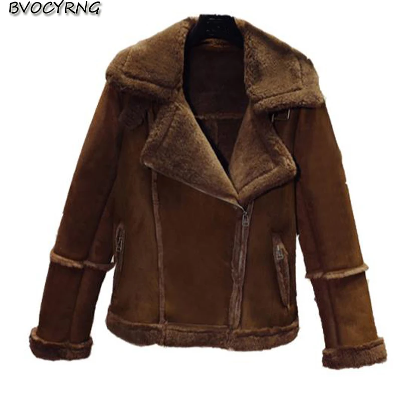 2018 Autumn Winter Faux Suede Lambs Wool Jacket Women Parka Lapel Winter Thicken lambswool Coat Female Short Coats Outerwear
2018 Autumn Winter Faux Suede Lambs Wool Jacket Women Parka Lapel Winter Thicken lambswool Coat Female Short Coats Outerwear