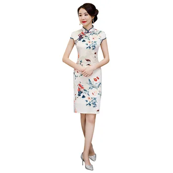 2019 New Summer Rayon Print Cheongsam Elegant Women' s Handmade Button Dress Short Sleeve Knee Length Sexy Short Dress M-XXXXL
2019 New Summer Rayon Print Cheongsam Elegant Women' s Handmade Button Dress Short Sleeve Knee Length Sexy Short Dress M-XXXXL