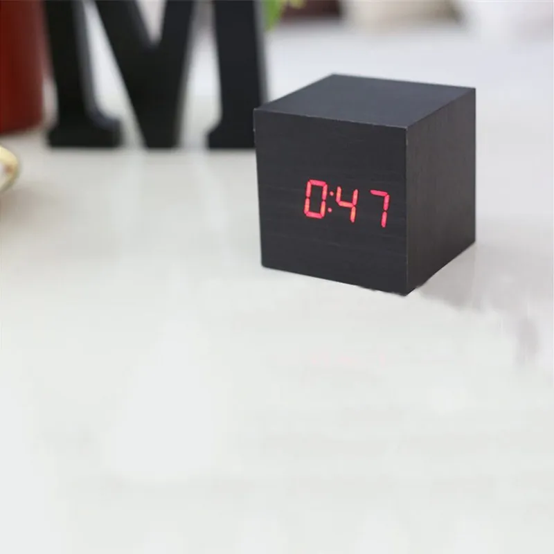LED Digital Display Table Clock Modern Square Wooden Desk Clock with Sound Control Temperature Electronic Clocks Home Tools
LED Digital Display Table Clock Modern Square Wooden Desk Clock with Sound Control Temperature Electronic Clocks Home Tools