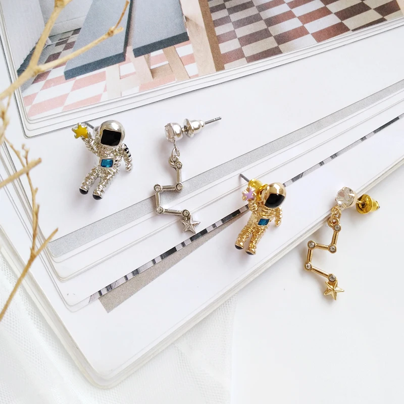 Fashion Metal Asymmetry Astronauts Spaceman Star Geometric Constellation Stud Earrings Women Cartoon Cute Jewelry Accessories
Fashion Metal Asymmetry Astronauts Spaceman Star Geometric Constellation Stud Earrings Women Cartoon Cute Jewelry Accessories