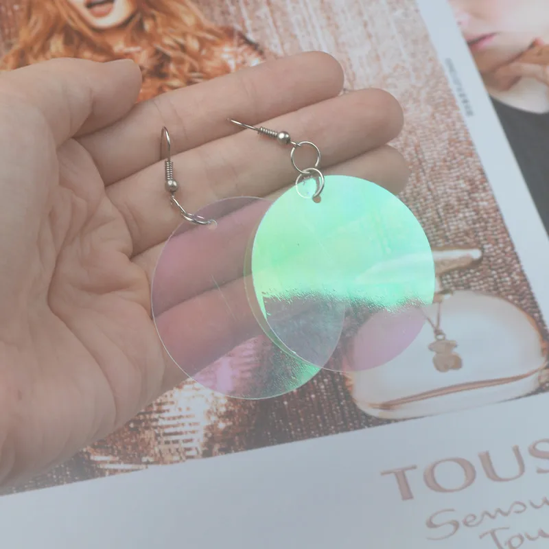 2018 original fashion personality mermaid scales Korean version exaggerated sequins laser dazzle colorful Circular Earrings
2018 original fashion personality mermaid scales Korean version exaggerated sequins laser dazzle colorful Circular Earrings