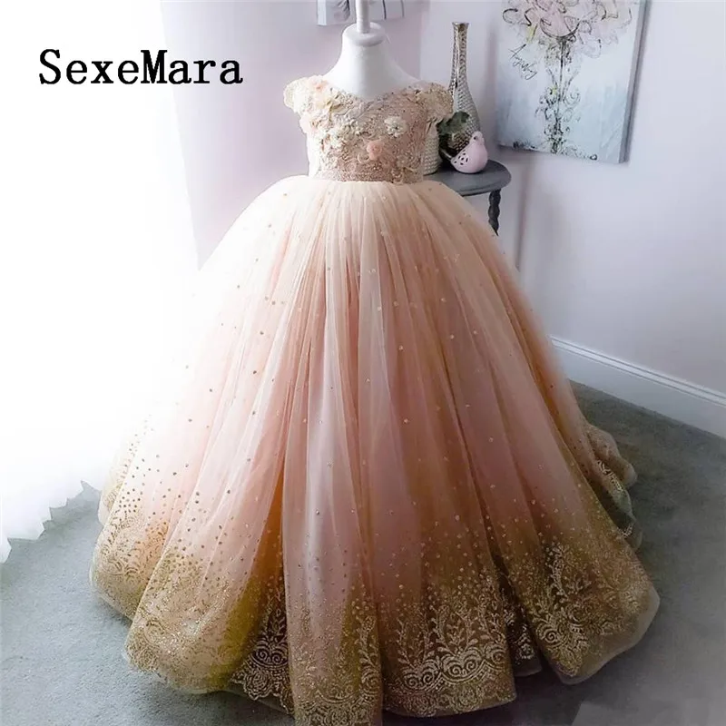 Sparkly Luxurious Flower Girl Dresses 2019 Pearls Beaded Lace Little Girl Dresses Pageant Party Gowns Birthday Dress Custom Made
Sparkly Luxurious Flower Girl Dresses 2019 Pearls Beaded Lace Little Girl Dresses Pageant Party Gowns Birthday Dress Custom Made