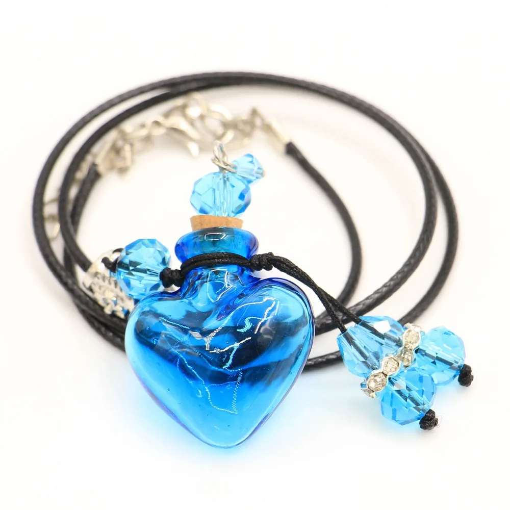 Aromatherapy Heart Shaped Essential Oil Necklaces&pendants Mini Air Fresher Women Perfume Diffuser Pendant Jewelry Dropshipping
Aromatherapy Heart Shaped Essential Oil Necklaces&pendants Mini Air Fresher Women Perfume Diffuser Pendant Jewelry Dropshipping