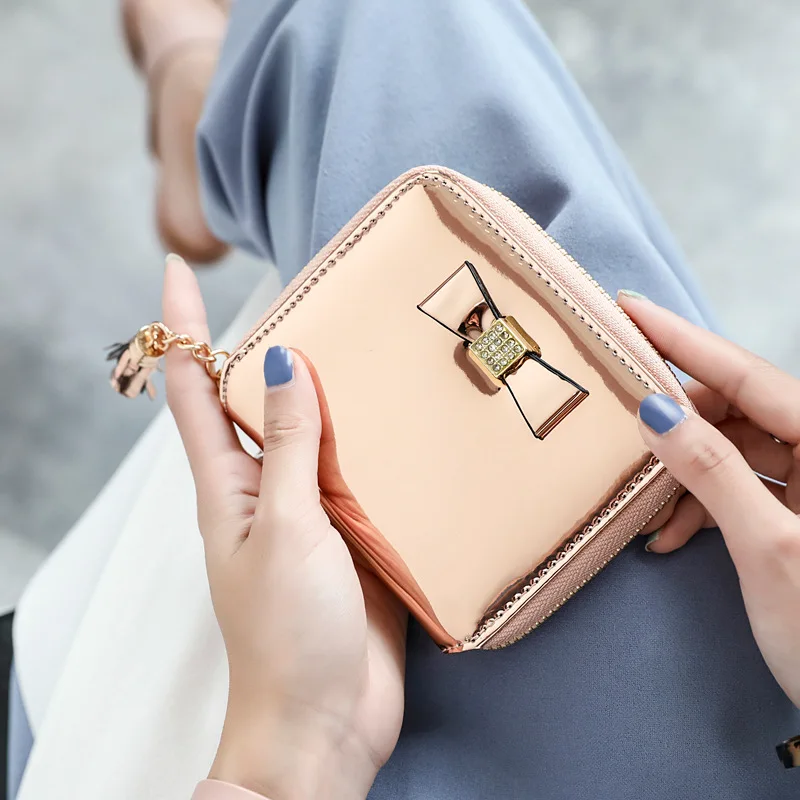 Fashion Laser Women Short Wallet Girls Student PU Leather Bow Zipper Purse Credit Card Holder Organizer Wallet Money Purse
Fashion Laser Women Short Wallet Girls Student PU Leather Bow Zipper Purse Credit Card Holder Organizer Wallet Money Purse