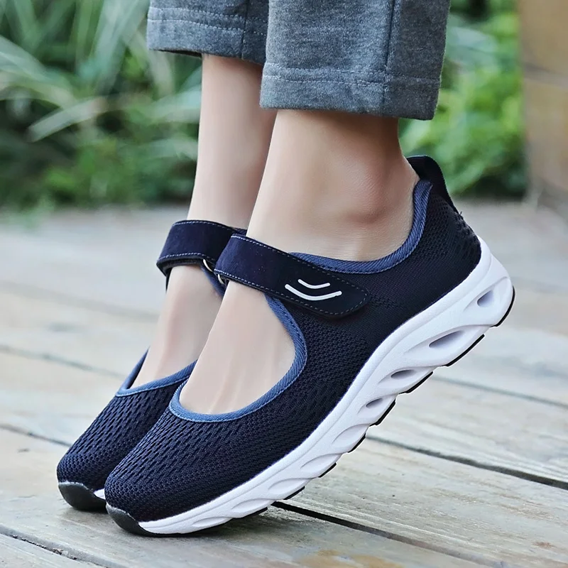 2018 Summer Mesh Breathable Height Increased Women Toning Shoes Solid Color Anti-slip Swing Flats Woven Running Sports Sneakers
2018 Summer Mesh Breathable Height Increased Women Toning Shoes Solid Color Anti-slip Swing Flats Woven Running Sports Sneakers
