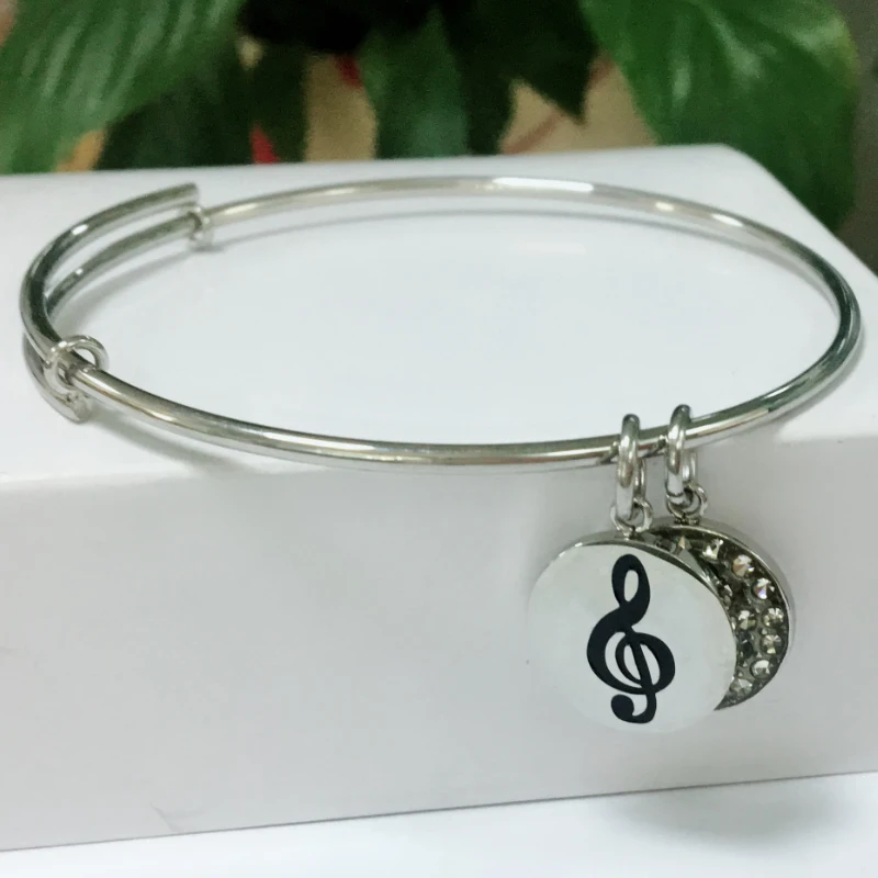 2018 Silver color stainless steel Magic Charm Bracelets Bangles For Women CZ pendant Jewelry hot selling on sale
2018 Silver color stainless steel Magic Charm Bracelets Bangles For Women CZ pendant Jewelry hot selling on sale