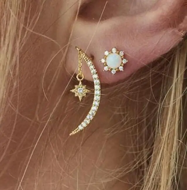 Fashion Moon Star Earrings for Women Girl Gold Asymmetrical Earing Crystal Pearl Earrings Party Jewelry boucles d oreille femme
Fashion Moon Star Earrings for Women Girl Gold Asymmetrical Earing Crystal Pearl Earrings Party Jewelry boucles d oreille femme