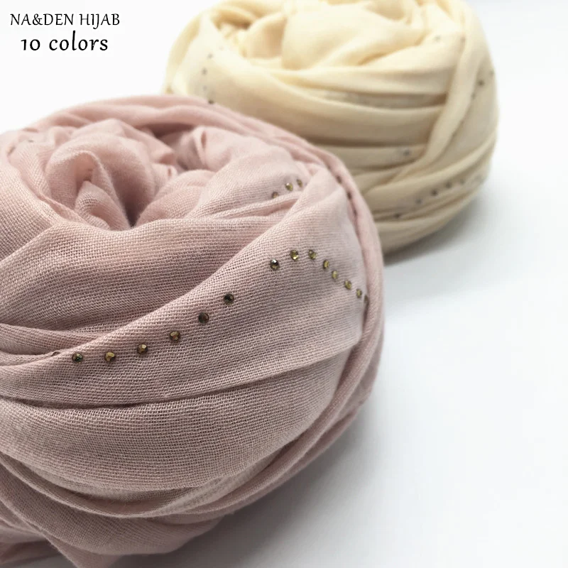 2017 plain colour hot gold paillette scarf women fashion shimmer solid cotton scarves long shawls muslim hijab heads 10pcs/lot
2017 plain colour hot gold paillette scarf women fashion shimmer solid cotton scarves long shawls muslim hijab heads 10pcs/lot