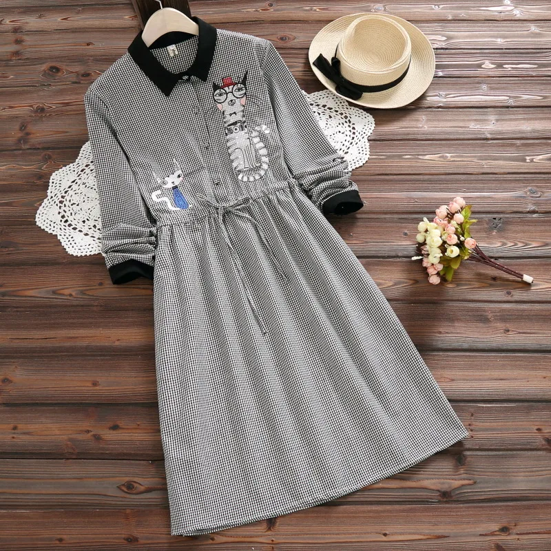 Mori Girl Autumn Spring Sweet Women Dress Turn-Down Collar Embroidery Cat Vestidos Elbise Full Sleeve Cotton Linen Plaid Dresses
Mori Girl Autumn Spring Sweet Women Dress Turn-Down Collar Embroidery Cat Vestidos Elbise Full Sleeve Cotton Linen Plaid Dresses