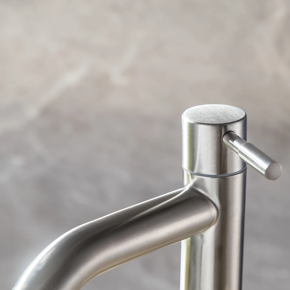 304 Stainless Steel Basin faucet Rust and corrosion resistance bathroom kitchen single cold water faucet Torneira Cozinha DOODII12