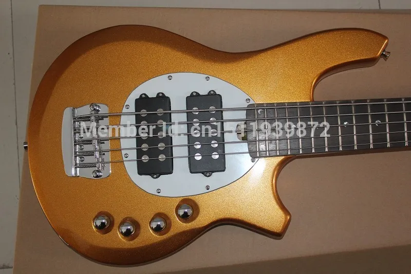 Hardcase Top quality 5 string Customised-Made Music Man Bongo 6HH metal yellow color active pickup Electric Guitar
Hardcase Top quality 5 string Customised-Made Music Man Bongo 6HH metal yellow color active pickup Electric Guitar