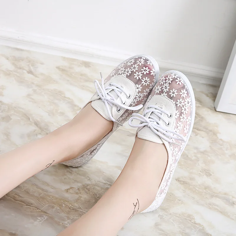 2018 summer new shallow breathable sexy lace flat shoes women's fashion tenis feminino zapatillas mujer canvas mesh
2018 summer new shallow breathable sexy lace flat shoes women's fashion tenis feminino zapatillas mujer canvas mesh