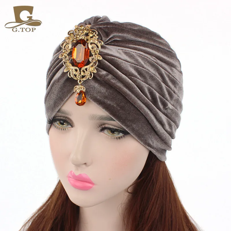 New gorgeous soft Velvet turban velour Hair cover headwrap Hijab Hat with gold jewelry pendant
New gorgeous soft Velvet turban velour Hair cover headwrap Hijab Hat with gold jewelry pendant
