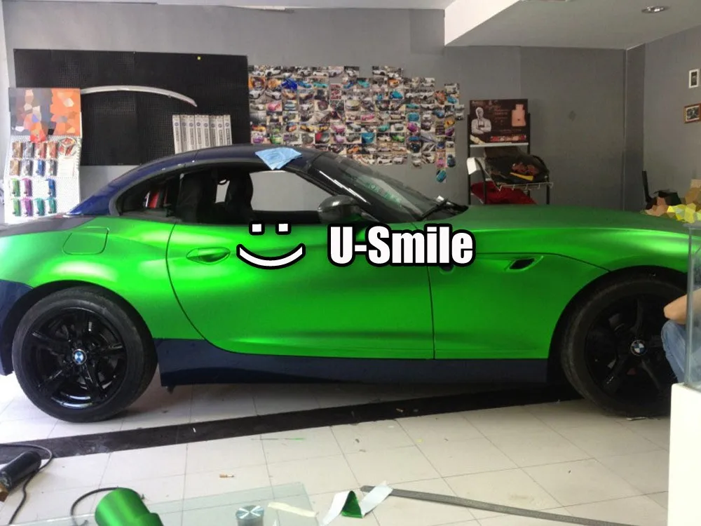 Matte-Chrome-Green-Vinyl-Wrap-04