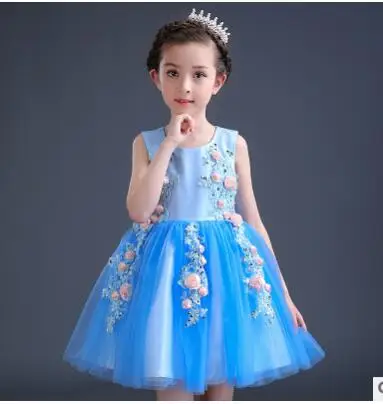 New Summer Baby Girls Floral Dress with cap European Style Designer Bow Children Dresses Kids Clothes size120-150
New Summer Baby Girls Floral Dress with cap European Style Designer Bow Children Dresses Kids Clothes size120-150