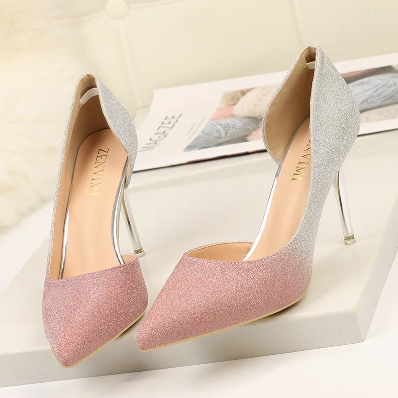 Woman Fashion Thin Heels Pointed Toe Work Shoes Single Rainbow Color High Heels Gradient Color Supper Side Hollowing
Woman Fashion Thin Heels Pointed Toe Work Shoes Single Rainbow Color High Heels Gradient Color Supper Side Hollowing