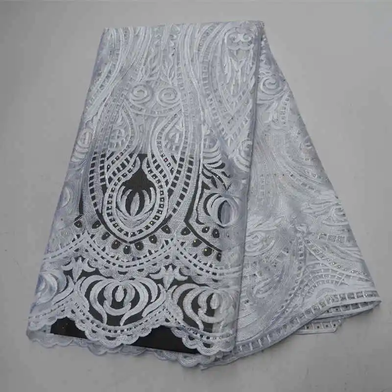 Embroidered 5 yards/lot Net Lace High Quality Nigerian French Lace African Lace Fabric For Party Dress Free Shipping
Embroidered 5 yards/lot Net Lace High Quality Nigerian French Lace African Lace Fabric For Party Dress Free Shipping