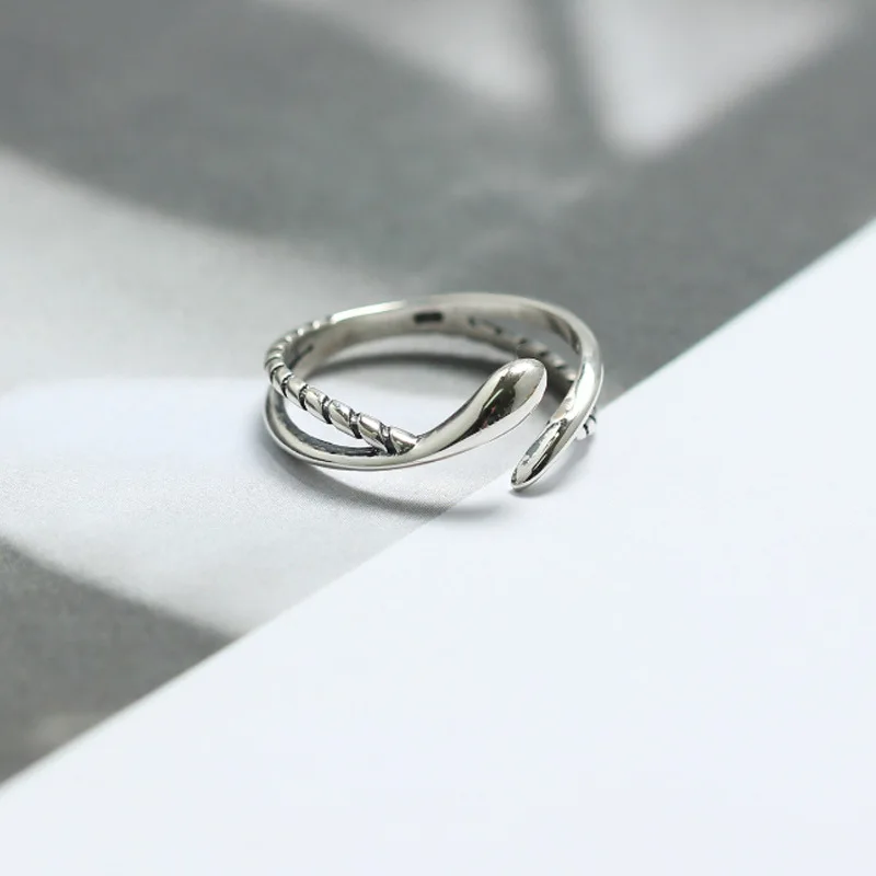 Genuine 925 Sterling Silver Rings for Women Snake Shape Twist Antique Silver Ring Adjustable Korean Fashion Jewelry Girl Gifts
Genuine 925 Sterling Silver Rings for Women Snake Shape Twist Antique Silver Ring Adjustable Korean Fashion Jewelry Girl Gifts
