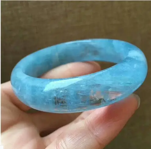 Free Shipping Natural Blue Aquamarine Gemstone Woman Bangle AAAA expensive goods
Free Shipping Natural Blue Aquamarine Gemstone Woman Bangle AAAA expensive goods