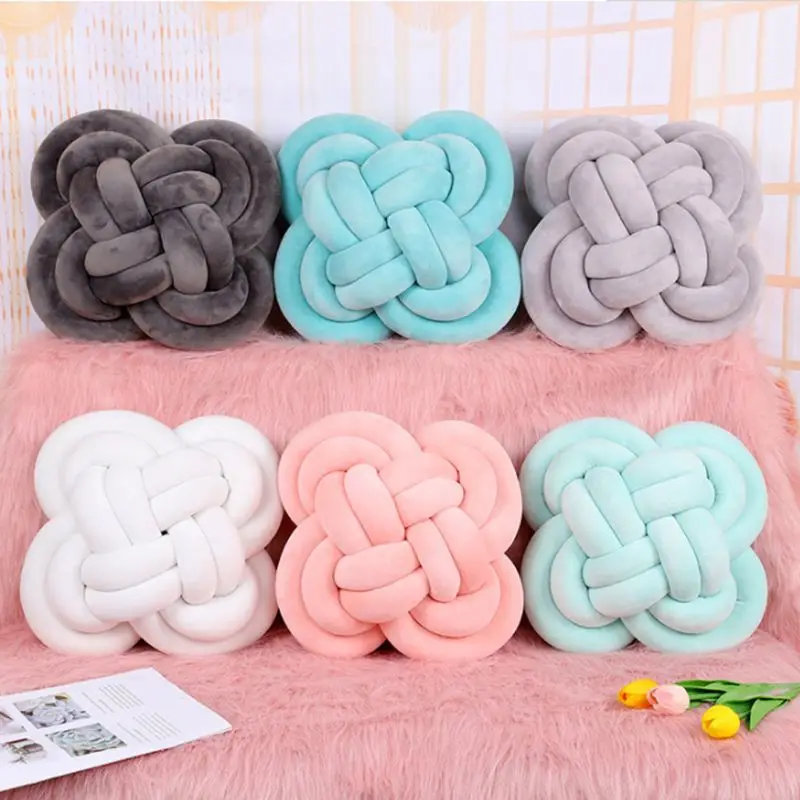 Creative Knotted Pillow Soft Knot Ball Cushions Bed Stuffed Pillow Home Decor Cushion Ball Plush Cushion Plush Dolls Room Decor
Creative Knotted Pillow Soft Knot Ball Cushions Bed Stuffed Pillow Home Decor Cushion Ball Plush Cushion Plush Dolls Room Decor