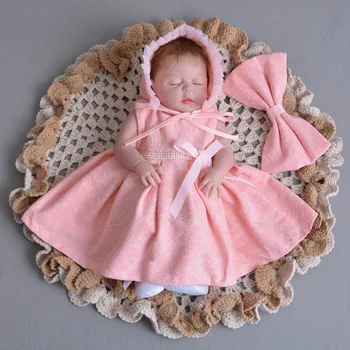 23'' Lifelike Full silicone Reborn Baby Dolls Babies Doll So Truly high quality quiet baby doll bebe bonecas hot sale princess
23'' Lifelike Full silicone Reborn Baby Dolls Babies Doll So Truly high quality quiet baby doll bebe bonecas hot sale princess