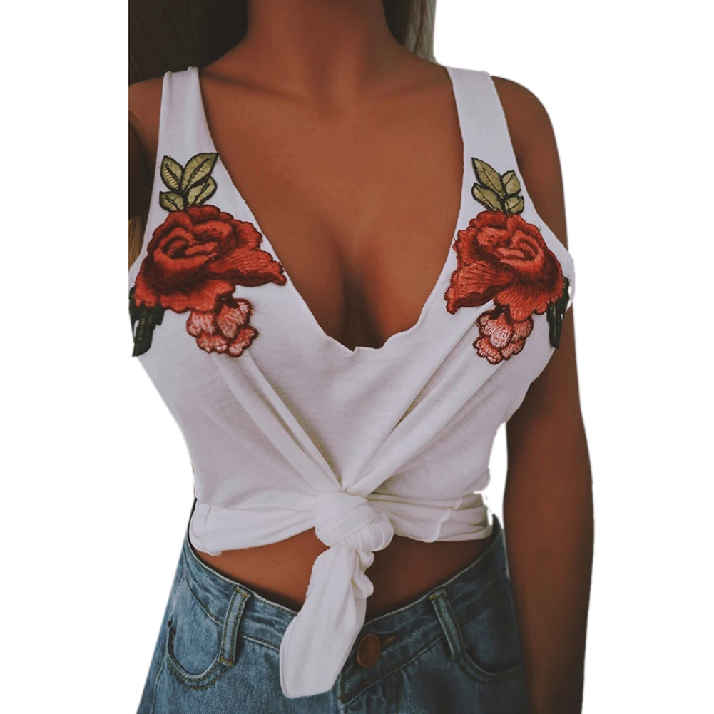 Summer Women Tank Top Hot Sale Deep V Neck Sexy Cotton Camisoles Floral Embroidery Sleeveless Short Tops Beach Casual Crop Tops
Summer Women Tank Top Hot Sale Deep V Neck Sexy Cotton Camisoles Floral Embroidery Sleeveless Short Tops Beach Casual Crop Tops