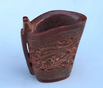 Chinese old hand carved ox horn cup
Chinese old hand carved ox horn cup