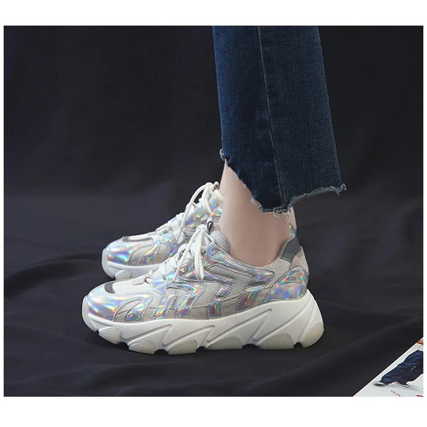 Silver women sneakers shoes Retro Clunky thick-soled Natural leather women's shoes Night club dad shoes for girls walking
Silver women sneakers shoes Retro Clunky thick-soled Natural leather women's shoes Night club dad shoes for girls walking