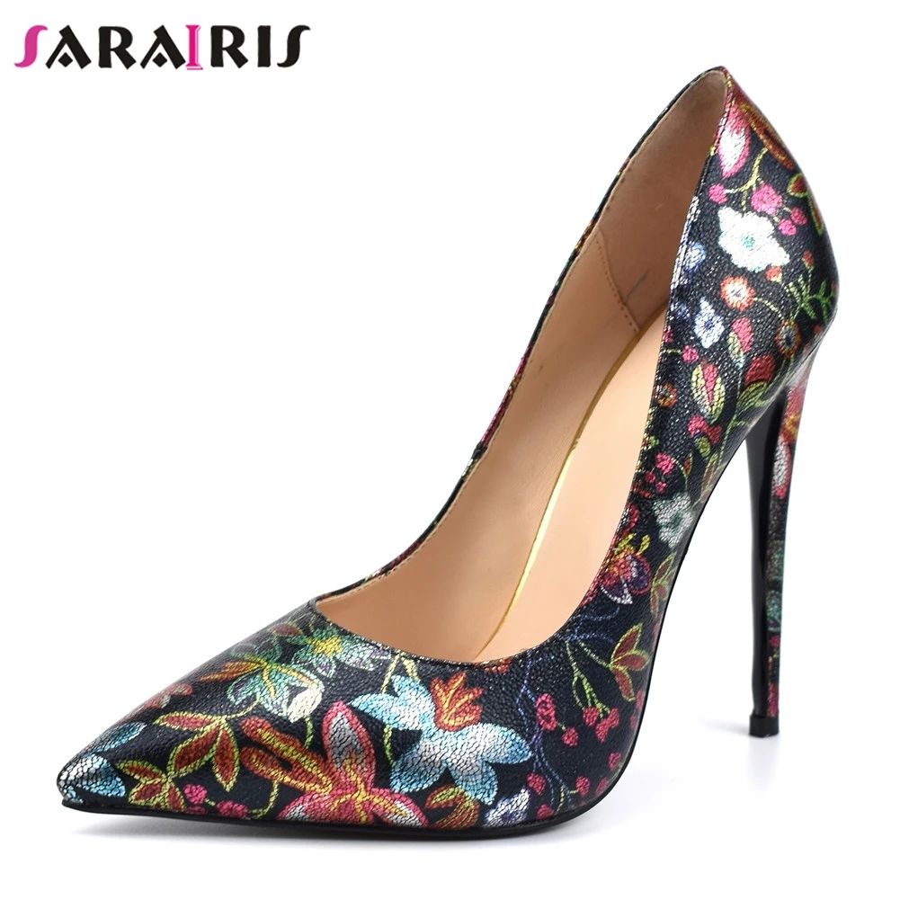 SARAIRIS New Thin High Heels Print Flower Pointed Toe Shallow Thin High Heels Shoes Woman Casual Party Pumps Big Size 34-42
SARAIRIS New Thin High Heels Print Flower Pointed Toe Shallow Thin High Heels Shoes Woman Casual Party Pumps Big Size 34-42