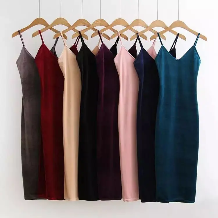 Sexy tight velvet Backless dress Bodycon women autumn winter dress Elegant red evening party dresses 2016 club female vestidos
Sexy tight velvet Backless dress Bodycon women autumn winter dress Elegant red evening party dresses 2016 club female vestidos