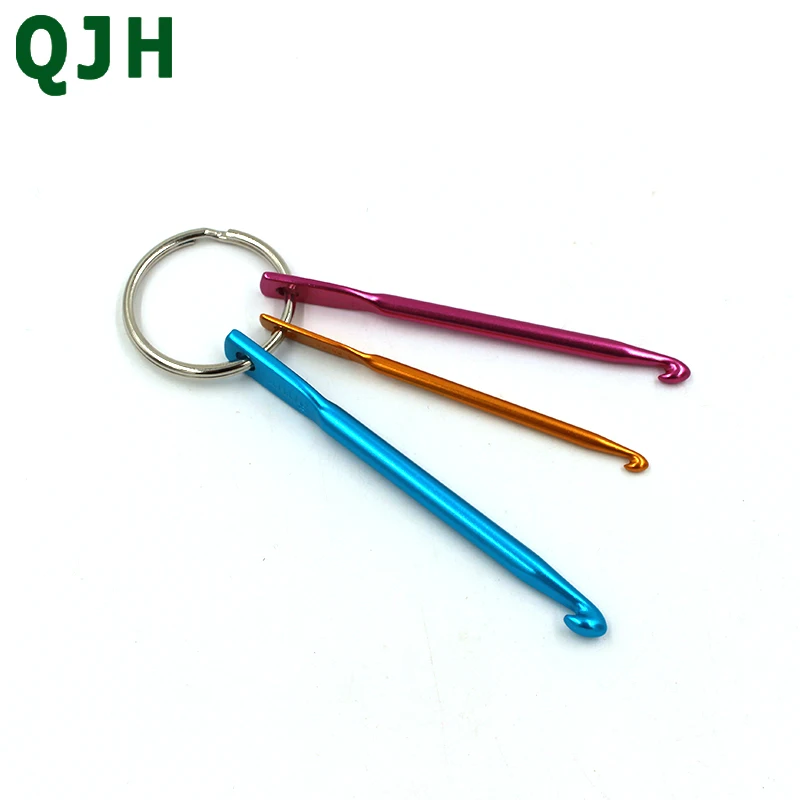 New 3 pieces / set Convenient to carry metal hook crochet aluminum knitting machine knitting DIY craft knitting accessories
New 3 pieces / set Convenient to carry metal hook crochet aluminum knitting machine knitting DIY craft knitting accessories