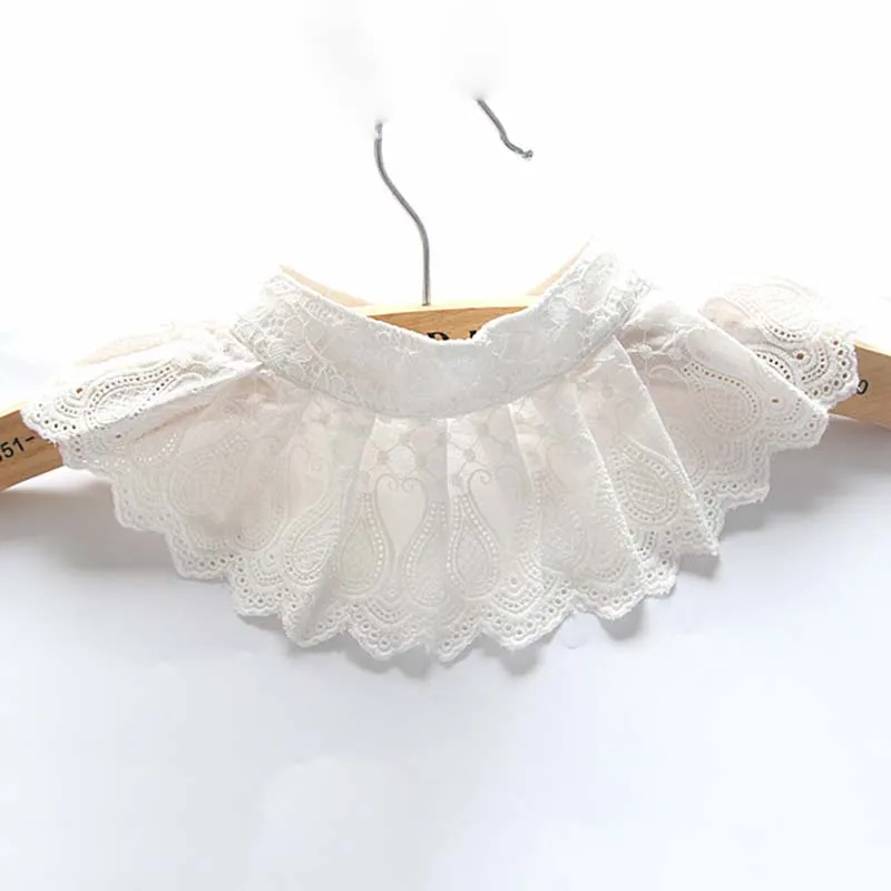 White Women Girl Fake Collar Fashion Scalloped Folds Lace Collar Shirt Tie Detachable Shirt Women's Clothing Accessories
White Women Girl Fake Collar Fashion Scalloped Folds Lace Collar Shirt Tie Detachable Shirt Women's Clothing Accessories