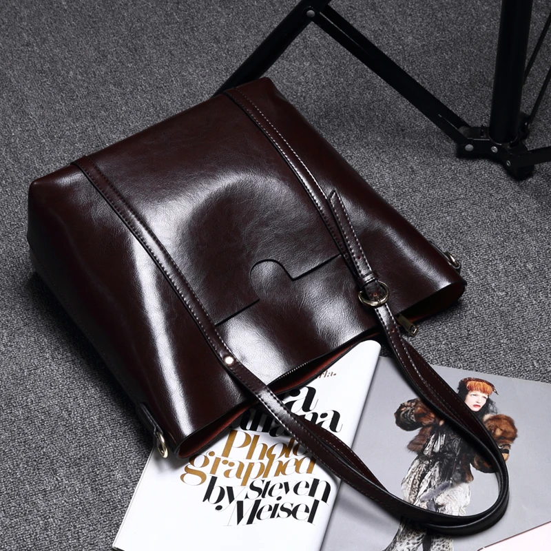 Han 100% Genuine leather Women Handbags 2019 New Fashion Handbags big bag wild shoulder Messenger bag simple portable ladies
Han 100% Genuine leather Women Handbags 2019 New Fashion Handbags big bag wild shoulder Messenger bag simple portable ladies