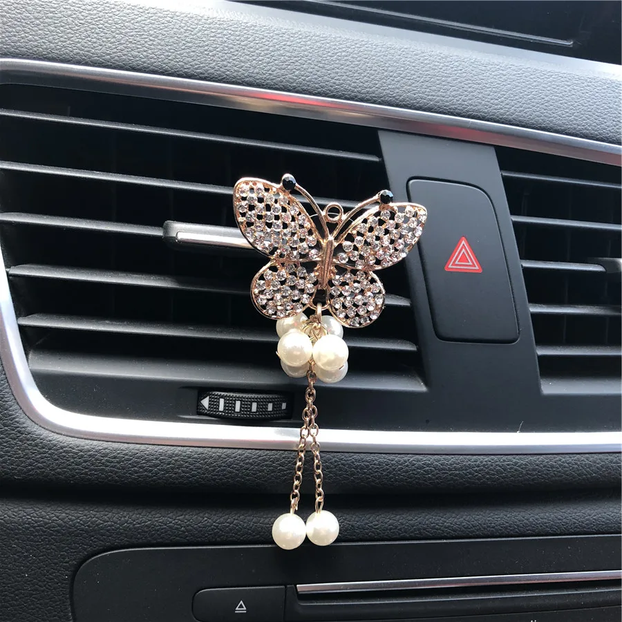 Beautiful car adornment perfume Lady car air conditioning decoration Metal fringed Butterfly Car perfume ornaments Air Freshener
Beautiful car adornment perfume Lady car air conditioning decoration Metal fringed Butterfly Car perfume ornaments Air Freshener