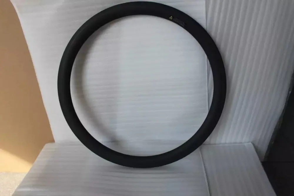 Clincher Compatible Tubuless Rim 700C 46MM 25mm Wide Road Bicycle Carbon Clincher Tubuless Rims Used for V&Disc Brake
Clincher Compatible Tubuless Rim 700C 46MM 25mm Wide Road Bicycle Carbon Clincher Tubuless Rims Used for V&Disc Brake